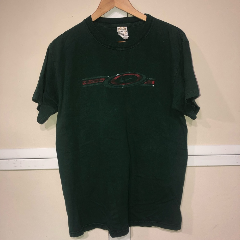 #1112 Nike air vintage T-shirt printed on basicss brand shirt Lg